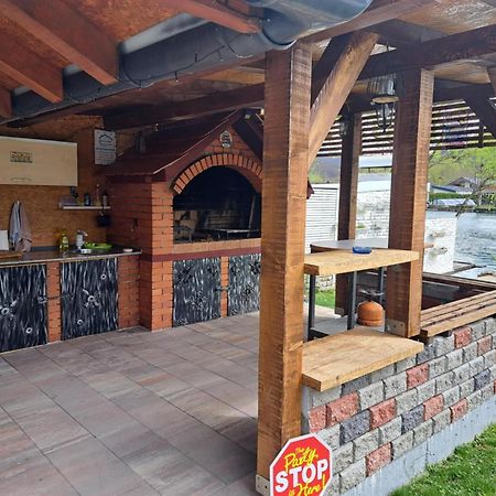 Am Una Lux House Bihać Exterior foto