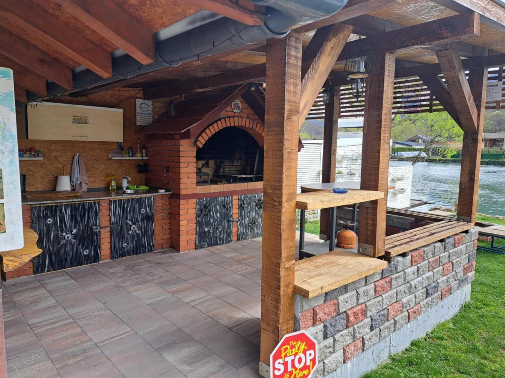 Am Una Lux House Bihać Exterior foto